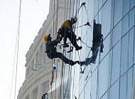 Extreme Window Cleaners 1