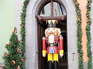 giant nutcracker