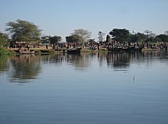 fishermen on their way to work (Liwonde National Park)
